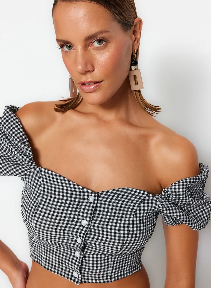 trendyol Gingham Balloon Sleeve Crop Top