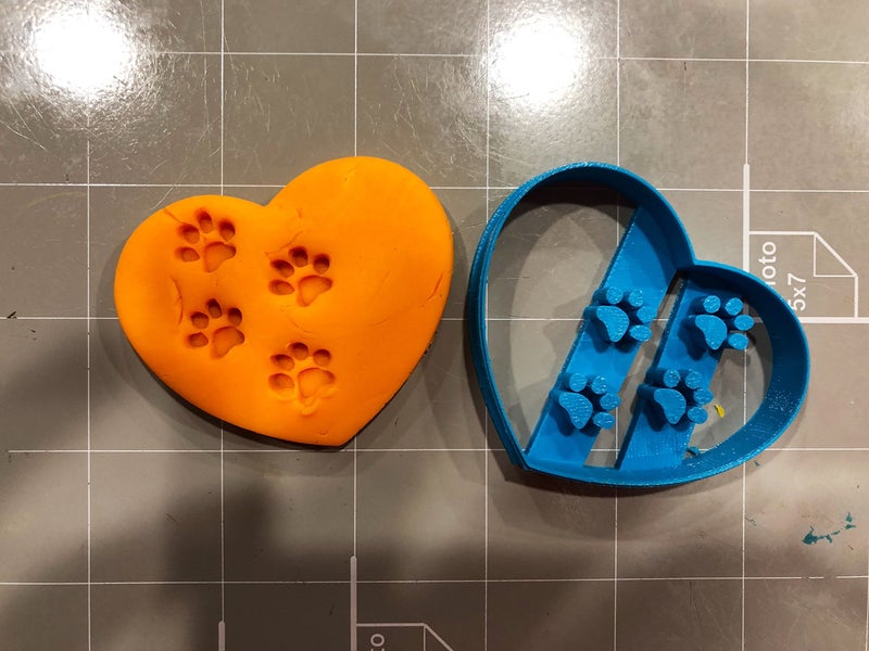 Arbi Design Heart with Dog Paws Cookie Cutter - Image 3