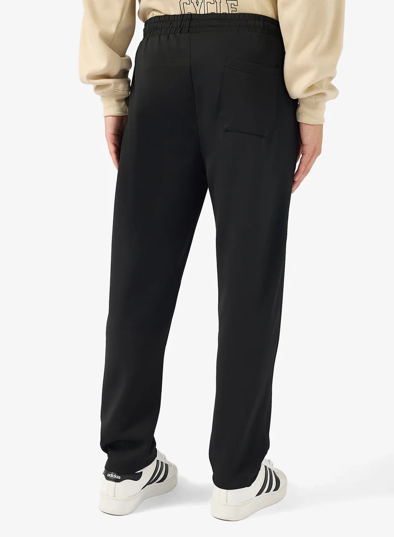 Seventy Five Basics Relaxed Fit Emblem Joggers