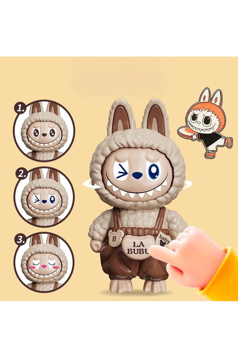 مونستر ميدالية "لا بوبو" بتعابير وجه متغيرة   مثالية لتزيين المفاتيح أو الشنط، خفيفة وسهلة الحمل   هدية ممتعة لمحبي التصاميم الفريدة والدمى التفاعلية   بتحريك الرأس، يظهر 3 تعبيرات مختلفة تضيف لمسة مرحة لأي مكان! - Image 1