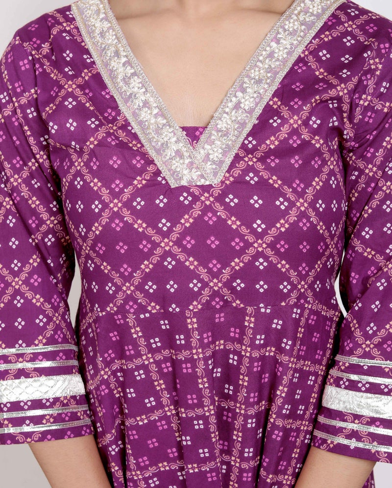 Miravan women cotton  Magenta Gota lace and  Embroidered Anarkali Kurta - Image 4