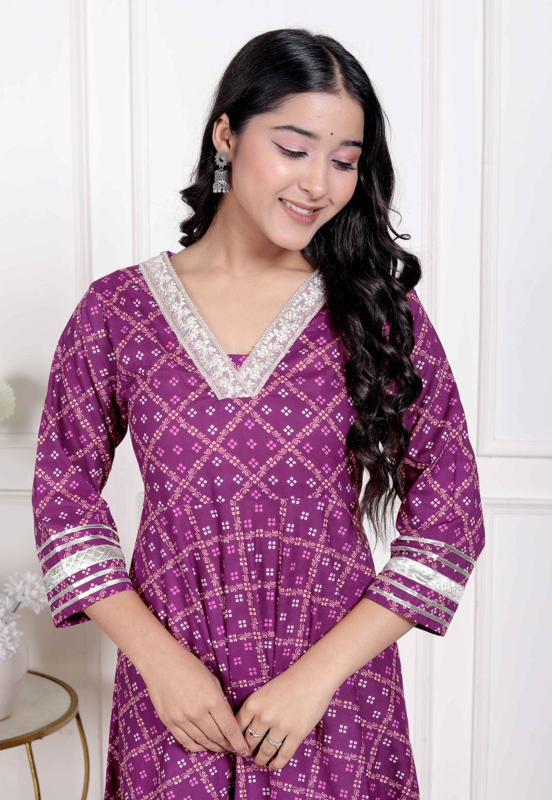 Miravan women cotton  Magenta Gota lace and  Embroidered Anarkali Kurta - Image 3