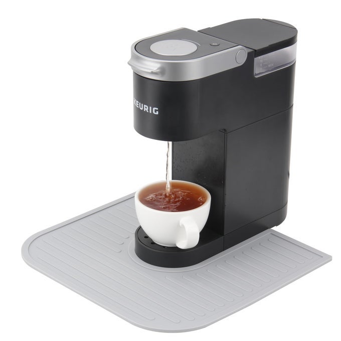 SILICONE COFFEE MAT FOR KEURIG KMINI COFFEE MAKER COFFEE BAR ACCESSORY FOR COUNTERTOP ESPRESSO MACHINE ACCESSORIES SPLASHPROOF DESIGN DISHWASHER SAFE