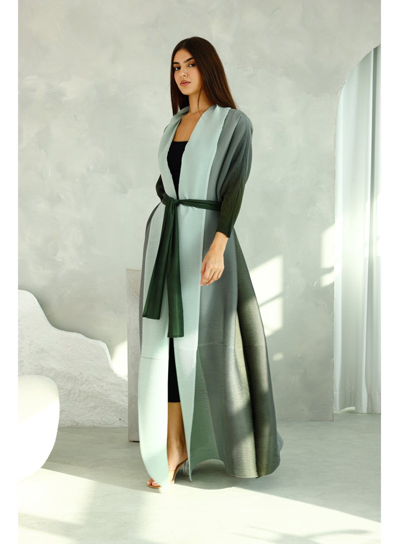 اكسا عباية أنيقة بحزام متوسط ​​باللون الأخضر بدرجات مختلفة - Image 1