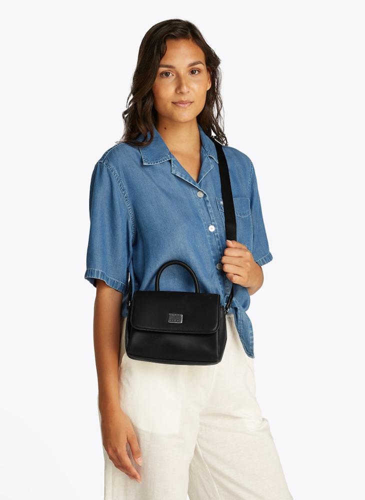 TOMMY JEANS AMERICAN COOL FLAP CROSSBODY BAG  - Image 5