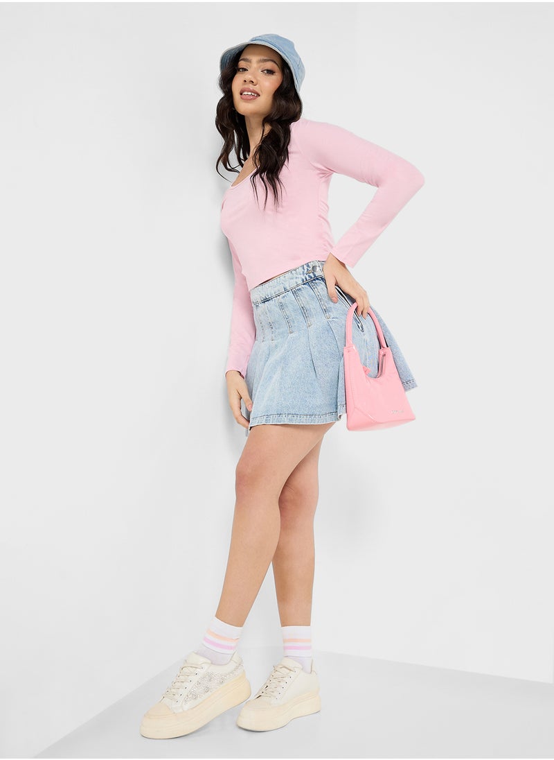 Ginger Basics - Scoop Neck Long Sleeves Crop Top - Image 1