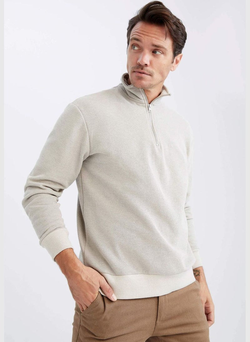 DeFacto Man Comfort Fit Knitted Sweat Shirt - Image 1