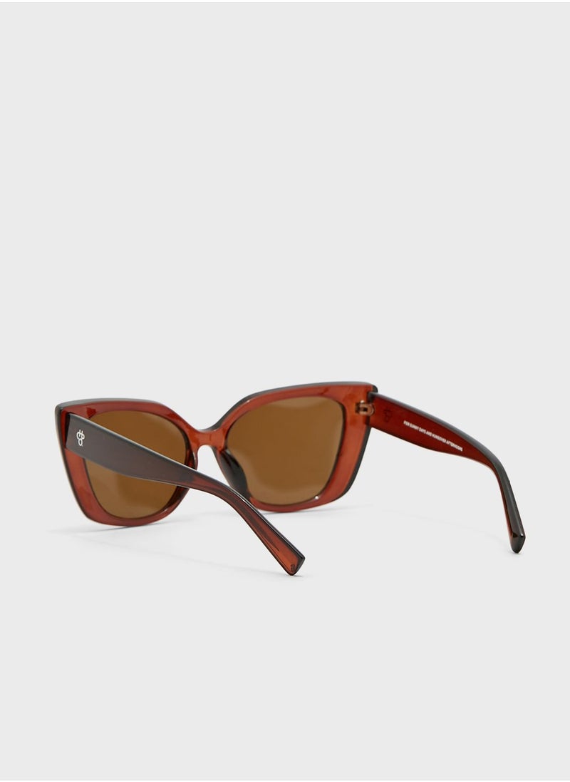 CHPO Sue-Sustainable Sunglasses - Made Of 100% Recycled Materials  - Image 2