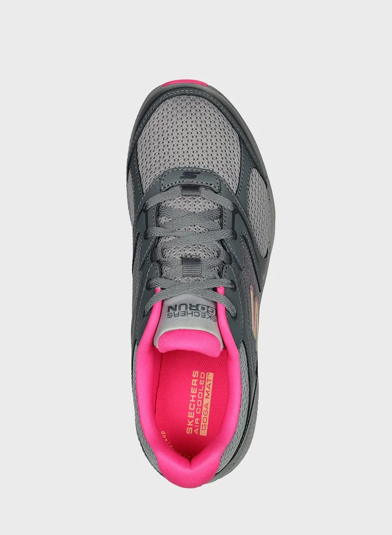 SKECHERS Go Run Consistent