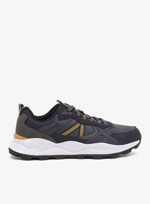 West Low Top Sneakers