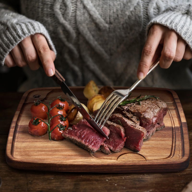 Uiifan 1 Pcs Steak Plates with Juice Channel Wooden Steak Board Set Acacia Cutting Serving Board for Home Serving Eating Meat Dishes Snack Dessert, 13 x 11 x 0.6 Inch - Image 2