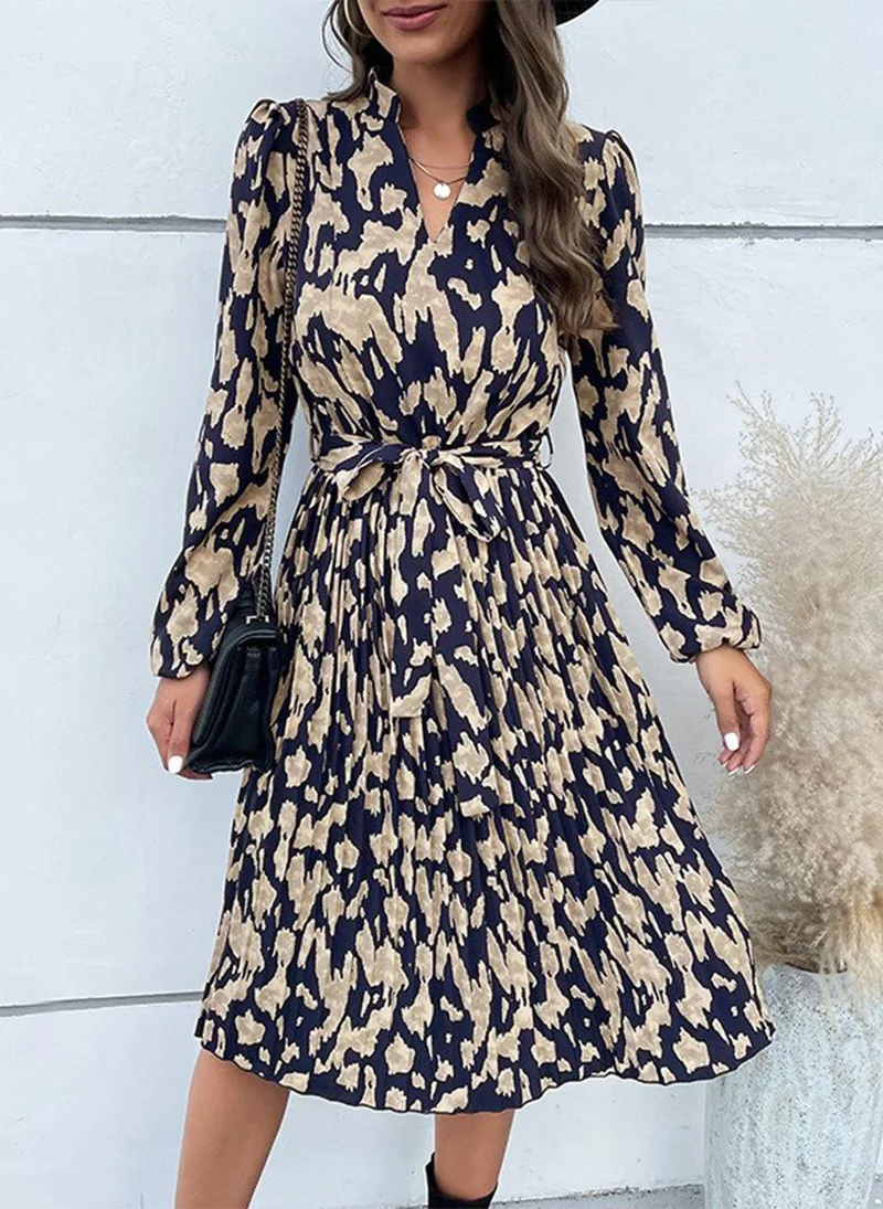 يونيكي Navy Blue Camouflage Print Dress