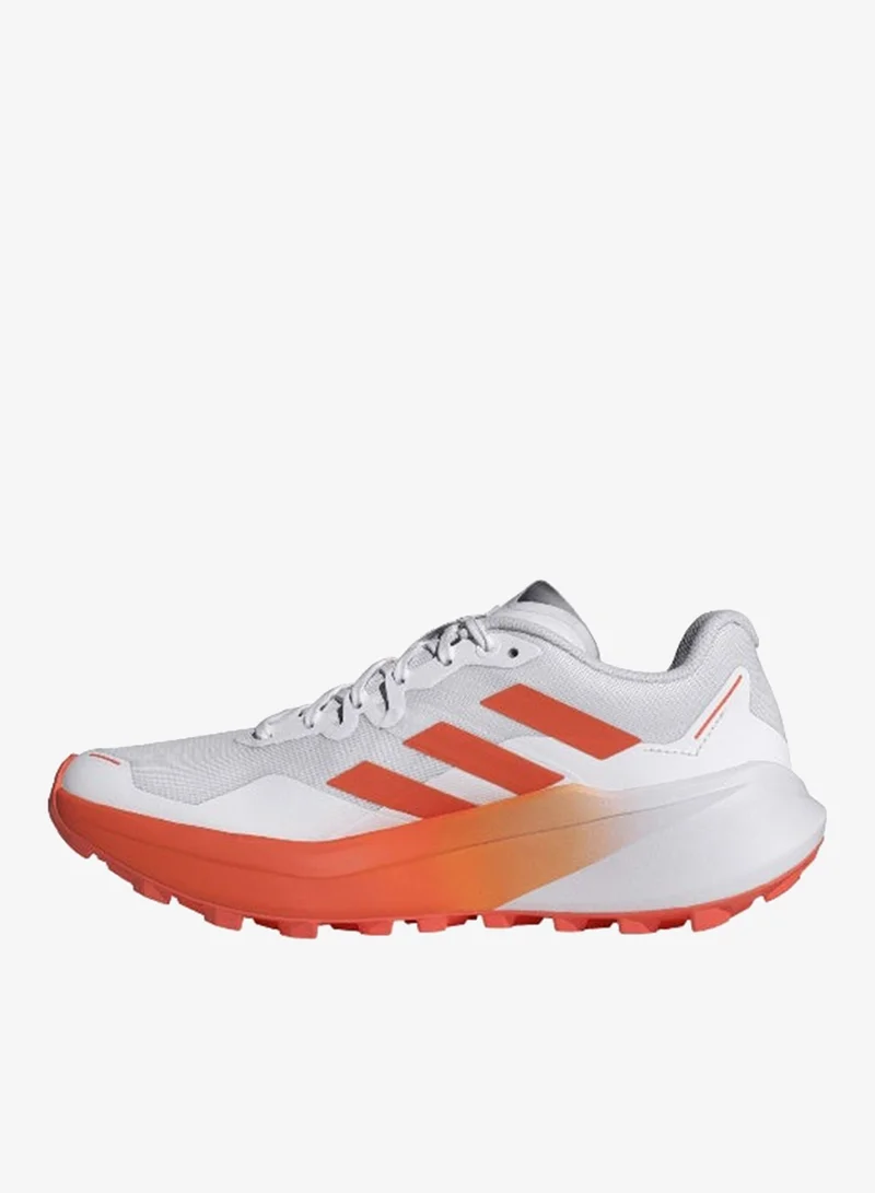 adidas أحذية تيريكس أغرافيك 3 للنساء للجري على الطرق الوعرة - أبيض 3.5