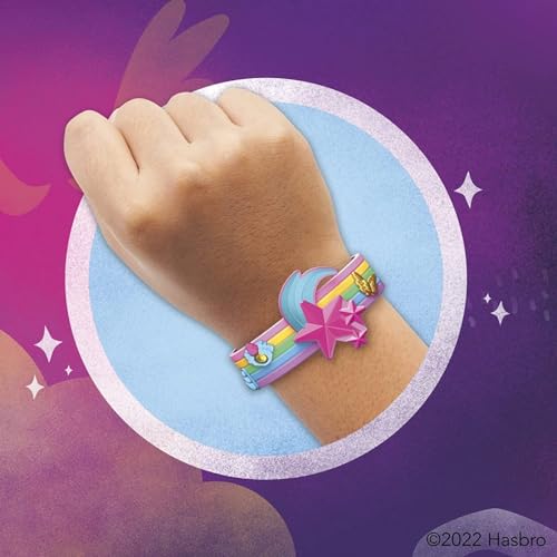 My Little Pony: A New Generation Movie Crystal Adventure Alicorn Sunny Starscout - 3-Inch Alicorn-Style Toy, Surprise Accessories, Bracelet - Image 5