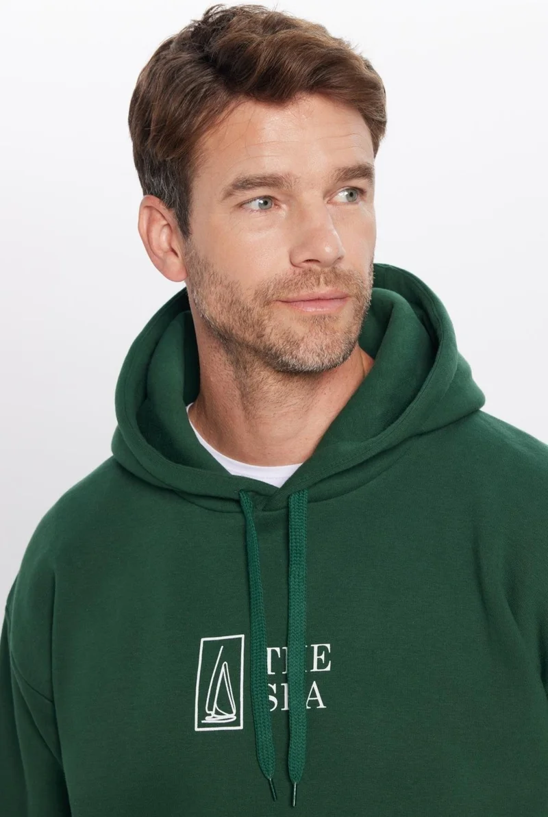 تودورس Oversize Wide Cut Cotton Soft Textured Polar Fleece Inside Printed Green Hooded Sweatshirt