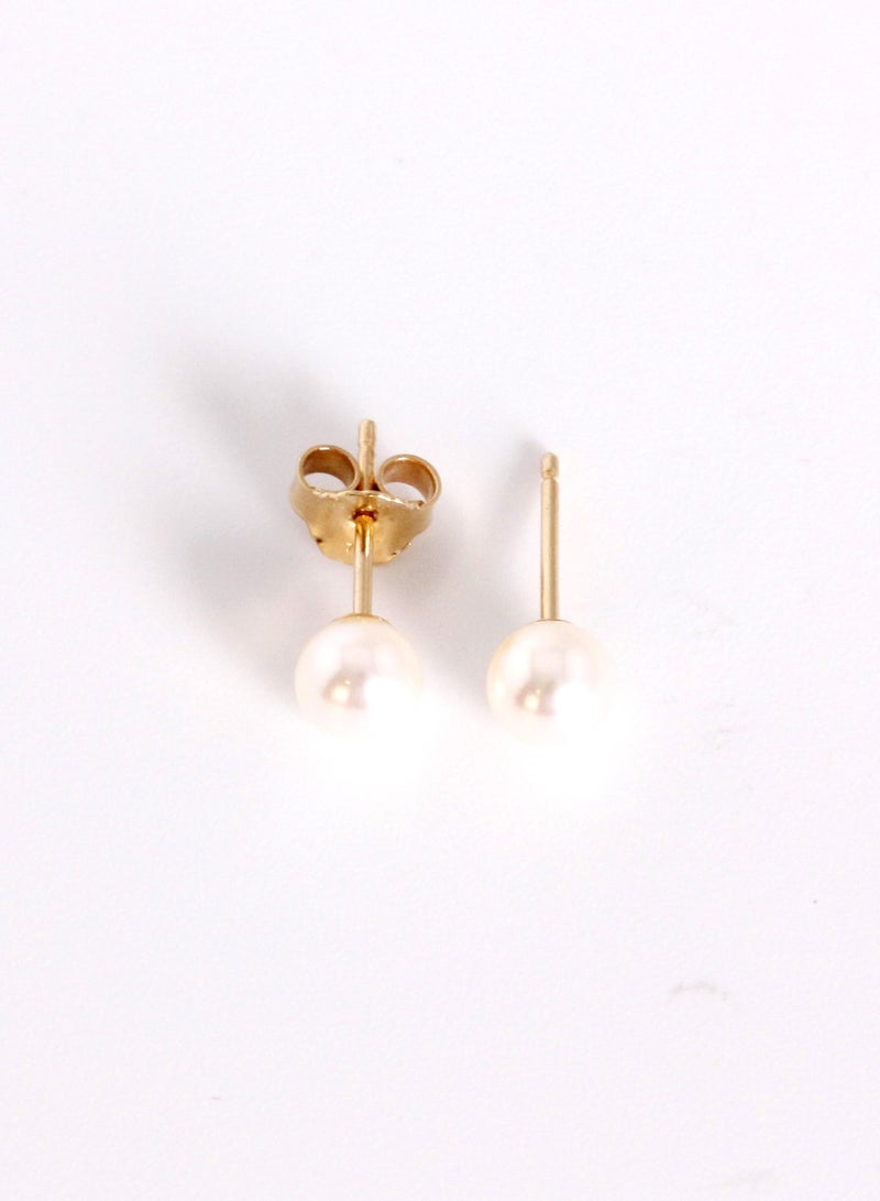 MIKURA Earrings, Freshwater Pearls, A Quality, White Color, 5.5-5.0MM, 18KY - Image 1