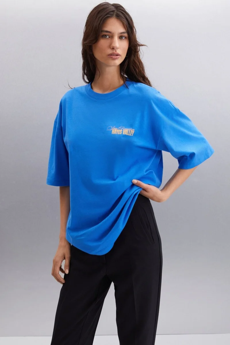 جريميلانج Gillian Women's Front and Back Print Detail Oversize & 100 Organic Cotton Parliament Blue T-shirt