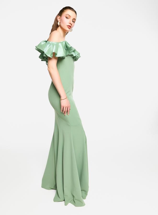 House of Moda Off Shoulder Ruffled Detail Mermaid Hem Maxi Dress - Image 4
