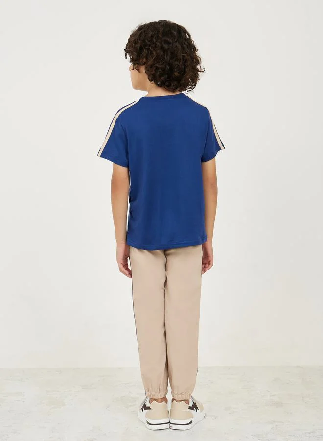 ستايلي Ramadan Printed Side Striped T-shirt & Pant Set