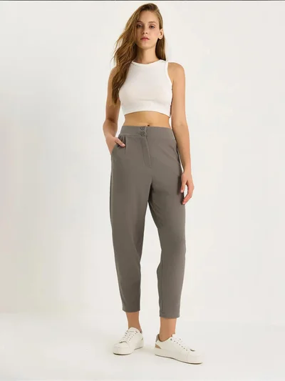 Bianco Lucci LUCCI Long Crepe Carrot Pants with Button Closure