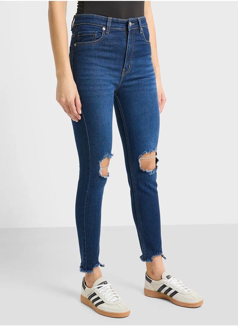 جينجر Skinny Fit Distressed Jeans