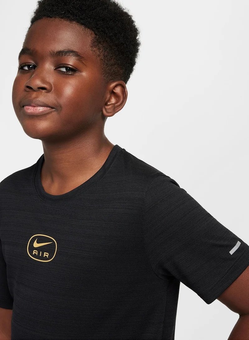 نايكي تيشيرت نايكي سبورتسوير سويوش إير ران للشباب