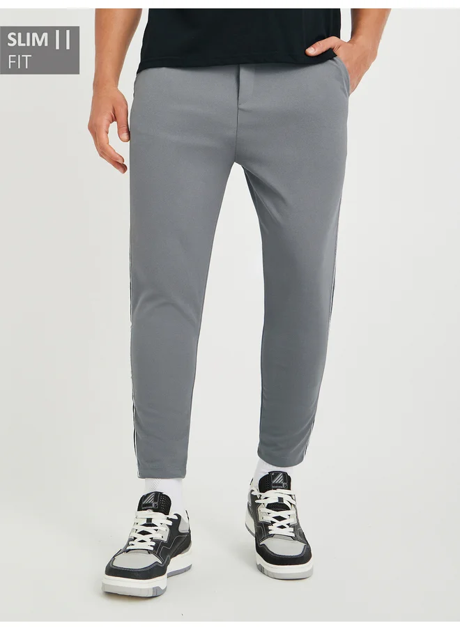 Styli Styli Solid Mid Rise Slim Fit Joggers