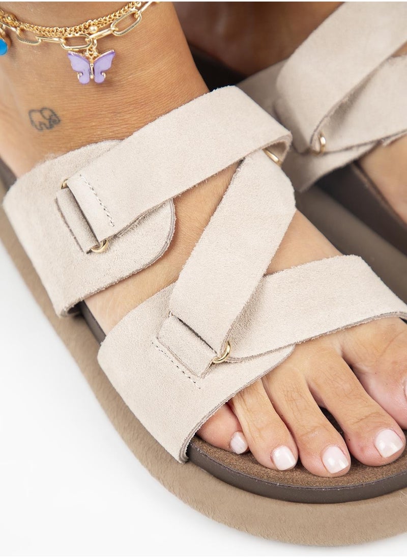 Manijero Tulipan Women's Leather Slipper Beige  - Image 4