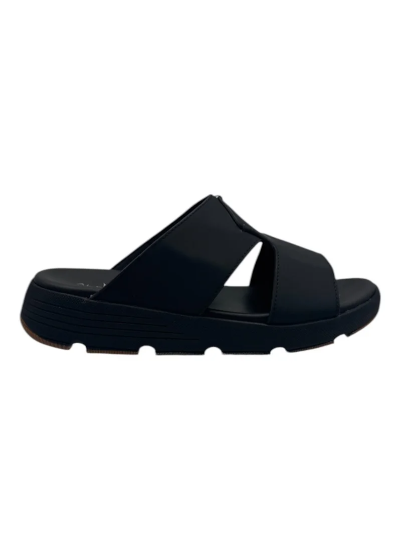 AL Fanoos Heritage Walk  arabic slippers