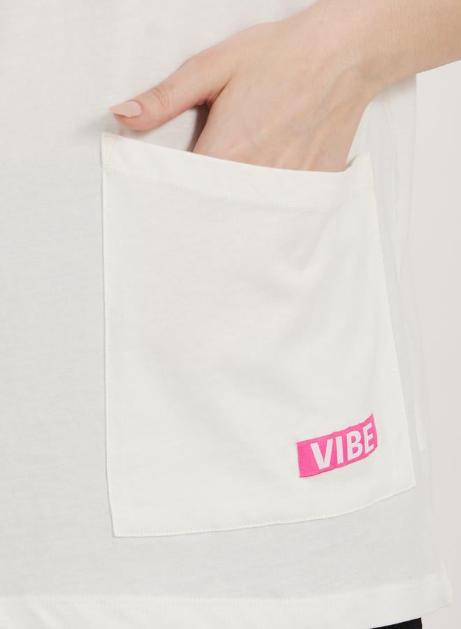 Styli Utility Pocket Detail High Neck Oversized T-Shirt  - Image 4