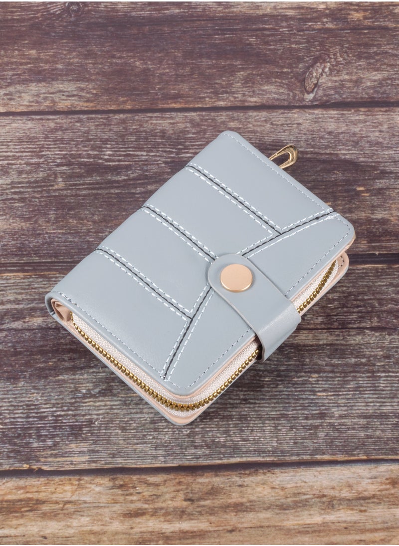 Leather Flip Wallet & Card Holder with 10 Pockets and Zipped Pocket Blue - pzsku/ZACA3E09B983CE1F42D6BZ/45/_/1737366099/e482326e-1bbf-4e62-b656-1e8f948f5750