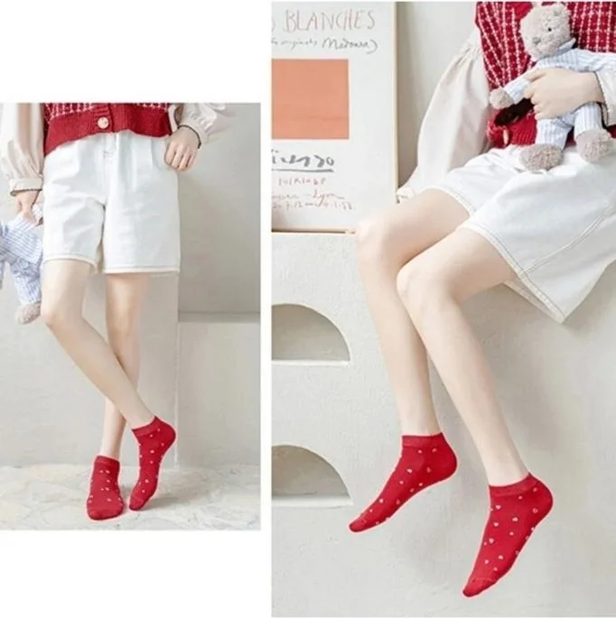 Dzc Kuzenler Avm Dzc Cousins ​​Avm 4 Pairs Cute Multicolored Heart, Strawberry Patterned Women's Booties White Socks