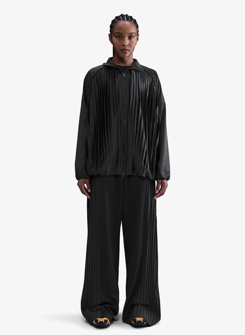 نايكي سراويل رياضية مطوية