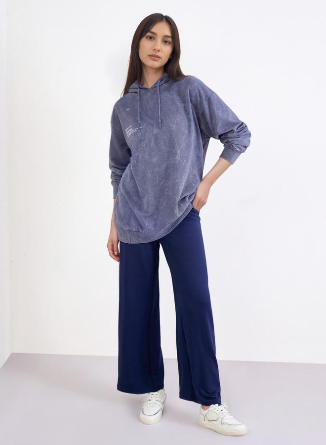 ستايلي هودي طويل بتفاصيل مشطوفة - Image 2