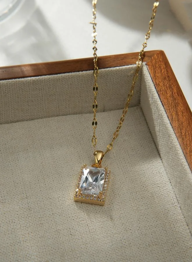 تايك تو قلادة بدلاية مربعة