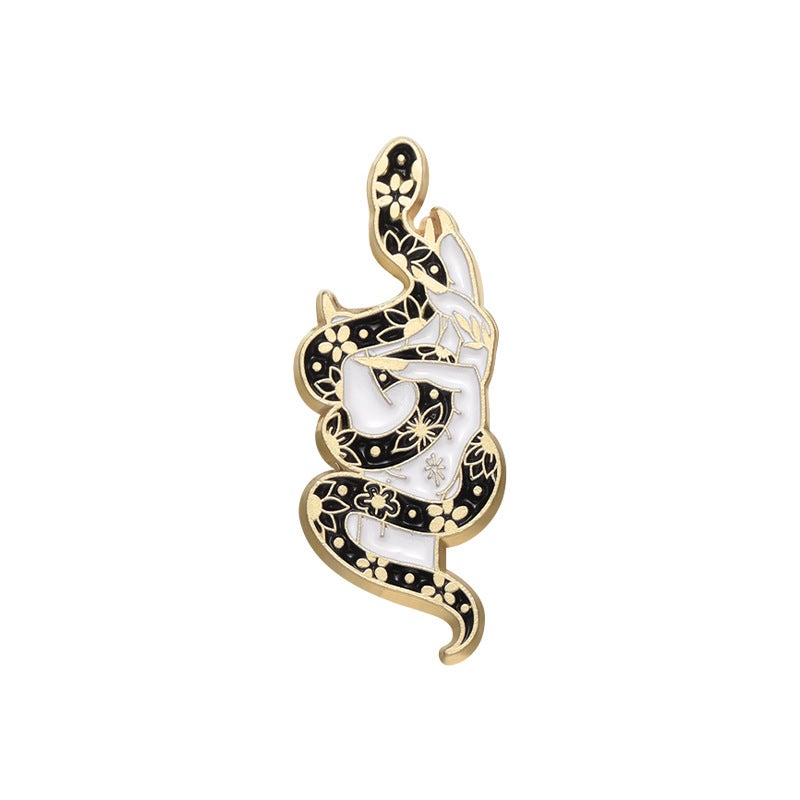 Creative Black White Snake Brooch Butterfly Shape Metal Alloy Enamel Pin - Image 3