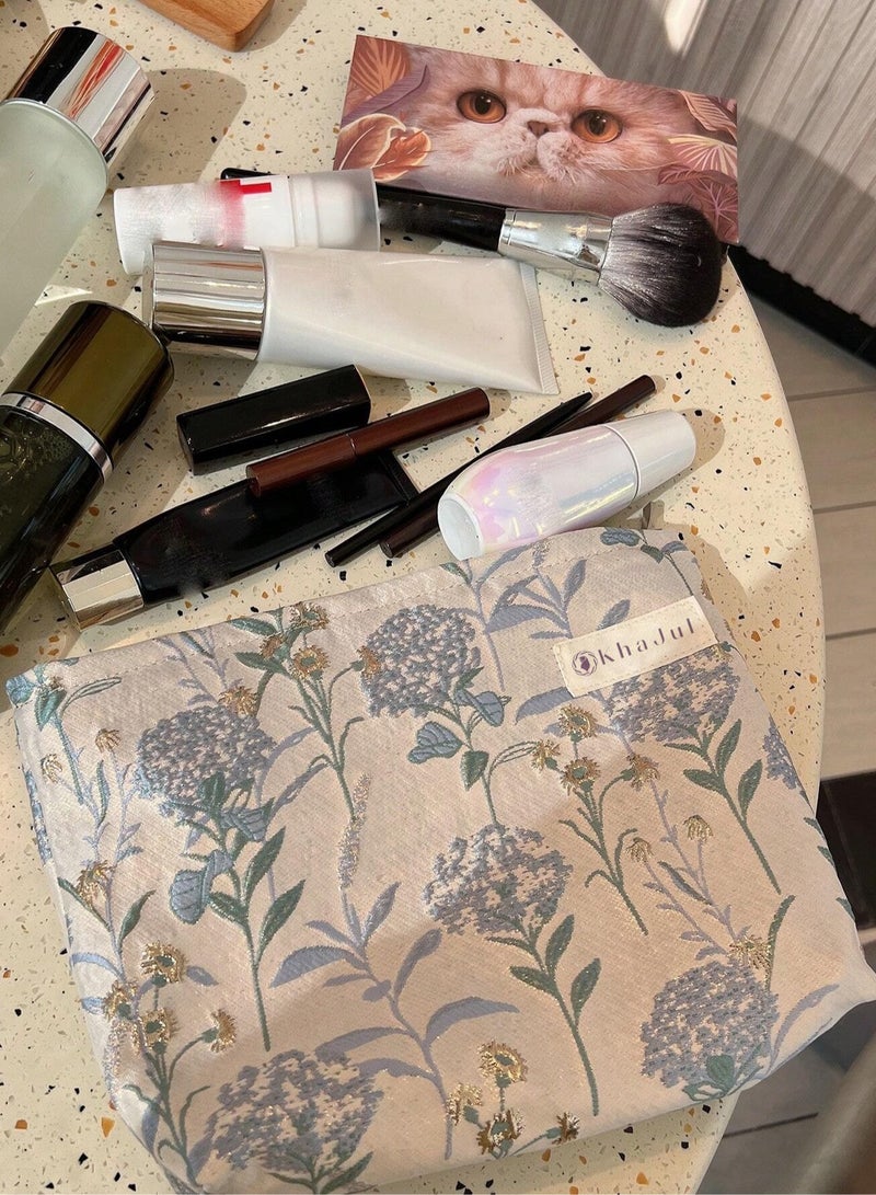 Loquat Zipper Printed Cosmetic Bag, Used to Store Cosmetics, Skin Care Products, Bathroom Supplies, Nail Polish Storage and Other Beauty Essentials, Travel Bag 26*19*15cm - Image 4