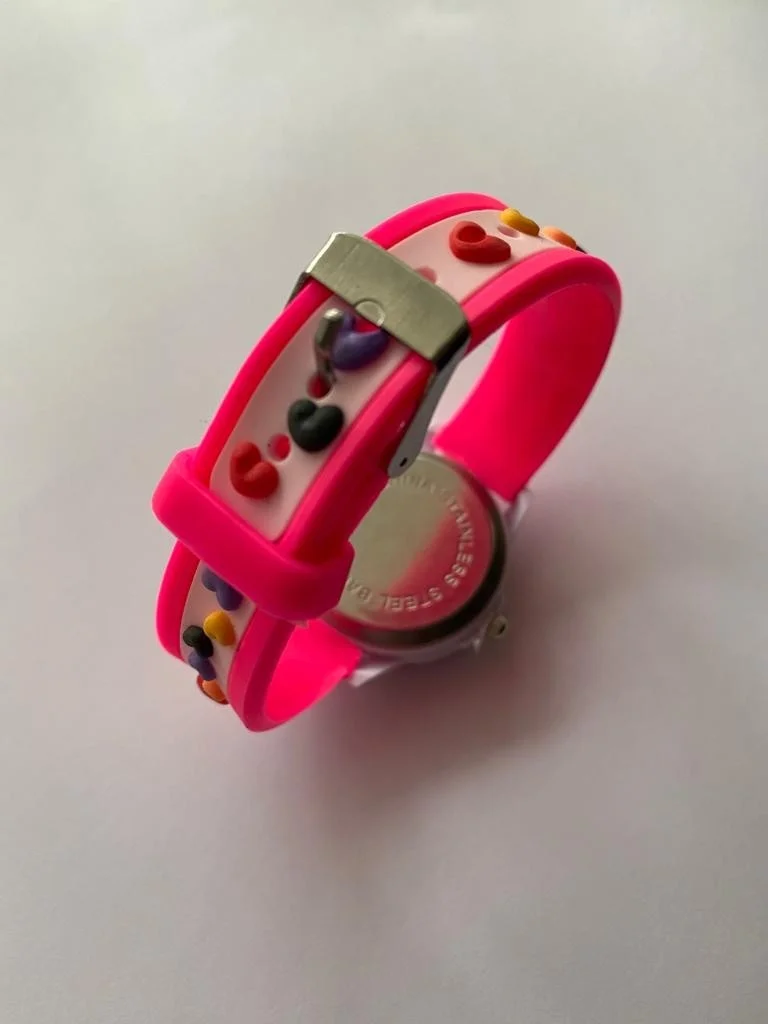 Dzc Kuzenler Avm Dzc Cousins ​​Avm Chrono Barbie Girl's Analog Wristwatch with 3D Silicone Band