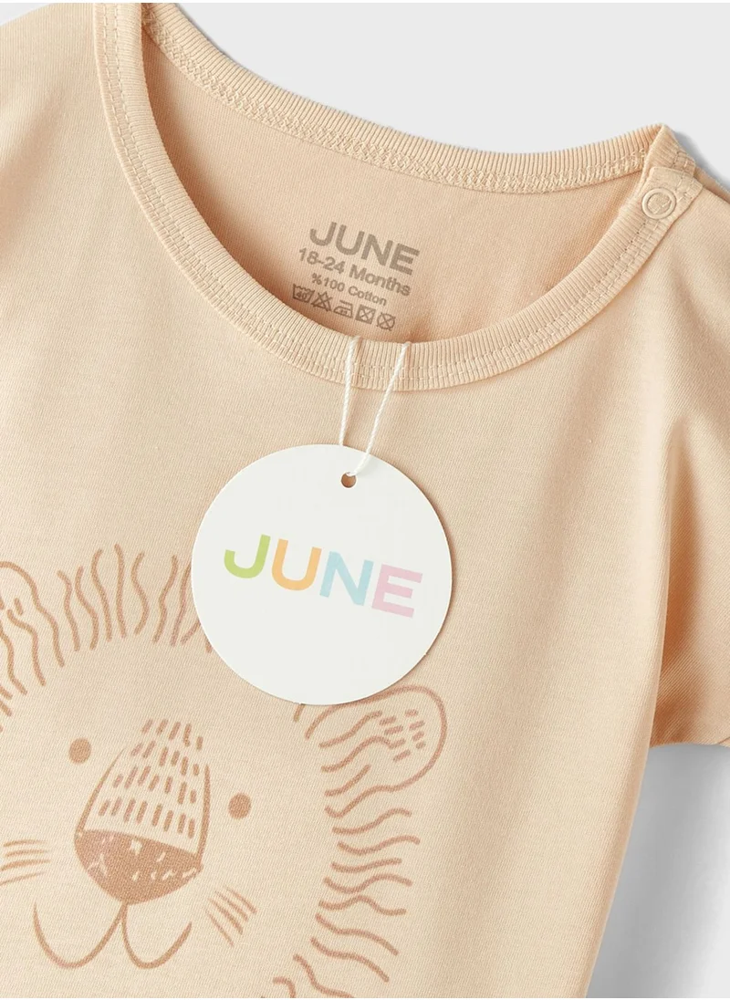 JUNE Kids Crew Neck T-Shirt And Shorts Set