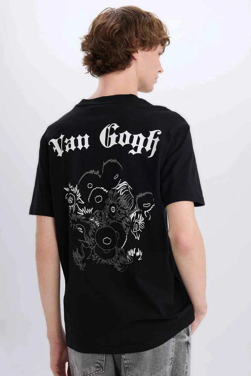 ديفاكتو Van Gogh Licensed Regular Fit Crew Neck Printed Short Sleeve T-Shirt