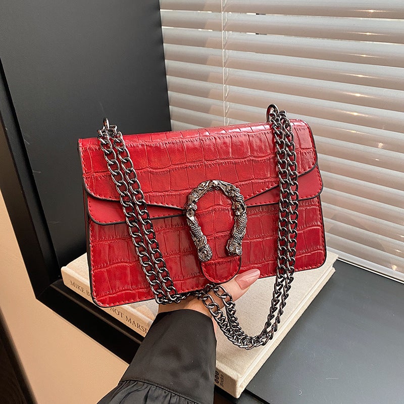 2024 Autumn New Fashion Crocodile Pattern Chain Shoulder Bag Women'S Retro Texturized Small Square Bag Western Style Crossbody Bag - Image 3