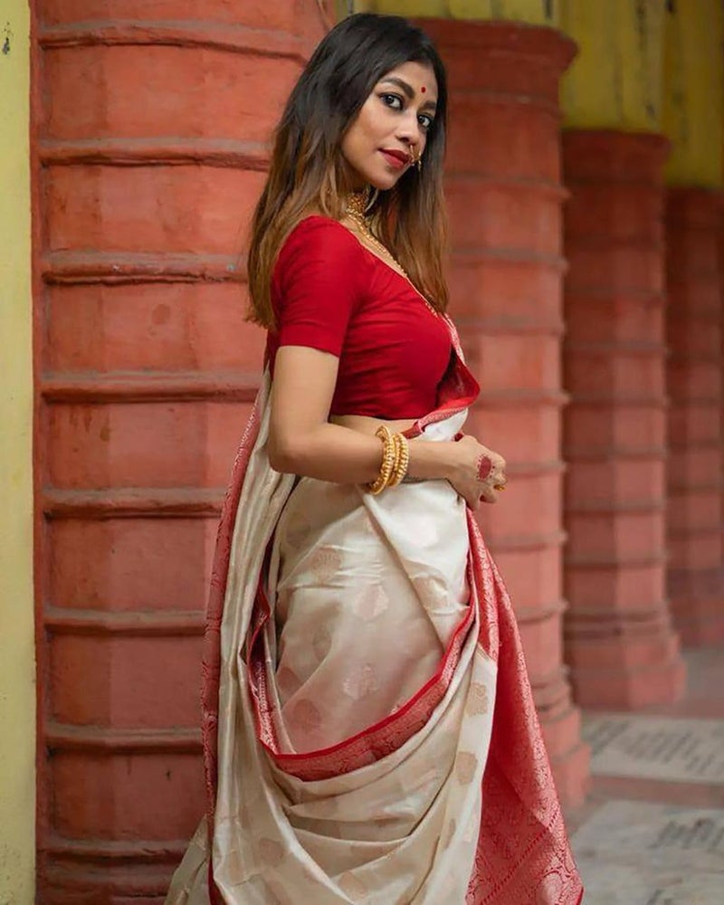 Vivatra Women Banarasi Soft Silk Saree | Jacquard Weaving with Rich Pallu & Border | Includ Matching Utitched Blouse Piece (VT-KP-6006-Off White_Red) - Image 3