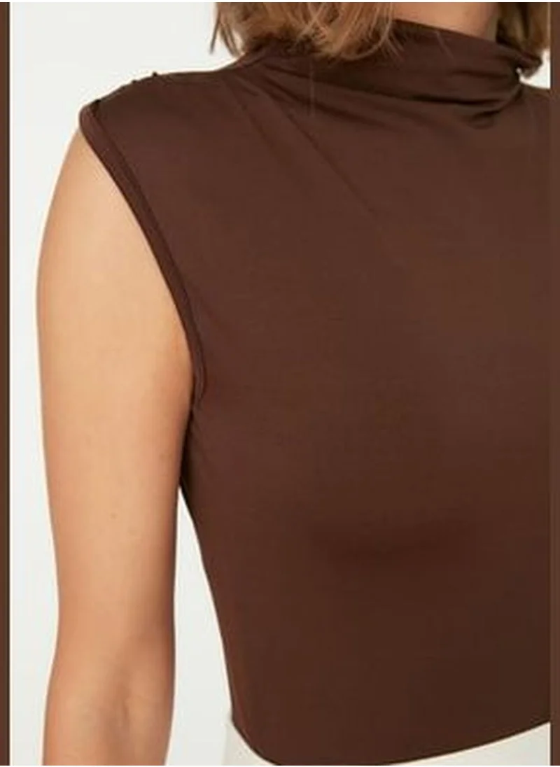 trendyol Brown Turtleneck Sleeveless Flexible Smart Knitted Body with Snap Button TWOAW22BD0006