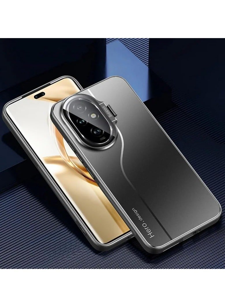 عام غطاء متوافق مع Honor 200 Pro يتضمن حافظة لحماية الكاميرا مع مشبك للحامل الخاص بالسيارة. يتميز بوجود قاعدة مخفية، حلقة عدسة معدنية، ونمط مقاوم لبصمات الأصابع. - Image 1