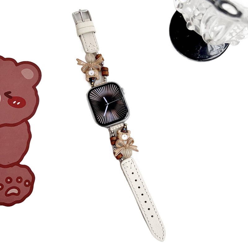 QX سوار ساعة ذكية سوار جلدي كلاسيكي متوافق مع Apple Watch بملاءمة قابلة للتعديل وحزام بديل للاستخدام اليومي باللون أبيض قابل للتعديل باللون الأبيض - Image 1