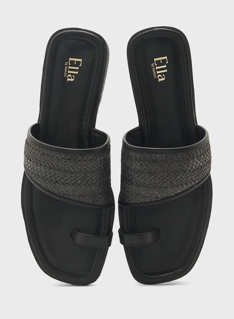 ايلا صندل مسطح من الرافييا - Image 4