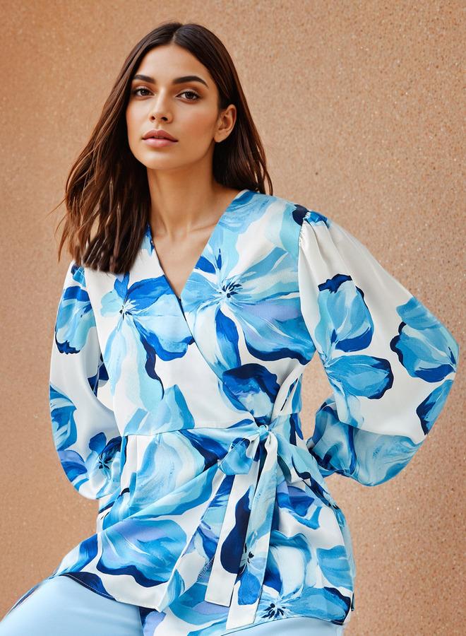 ايكونيك بلوزة ملفوفة بطبعة زهور بقصة مريحة أيقونية - Image 1
