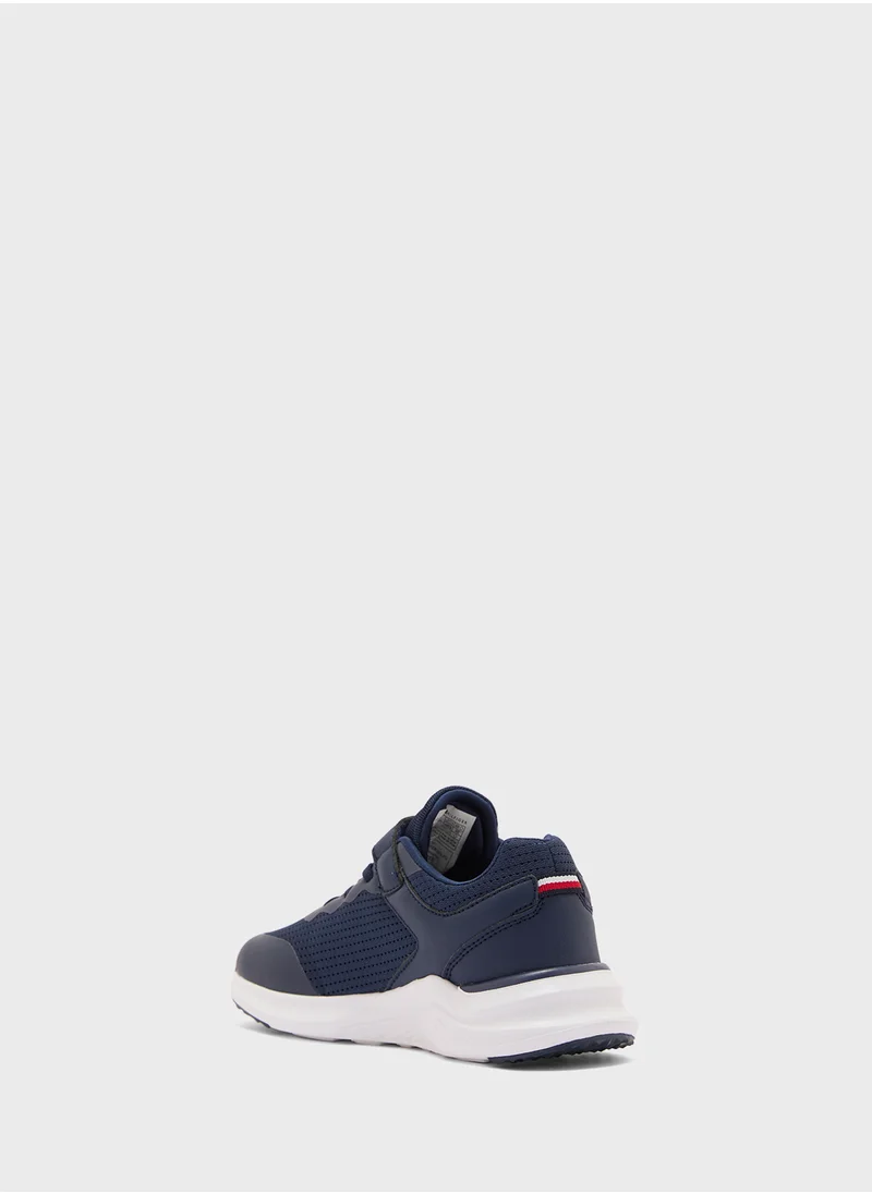 تومي هيلفيغر Youth Low Top Lace Up Sneakers