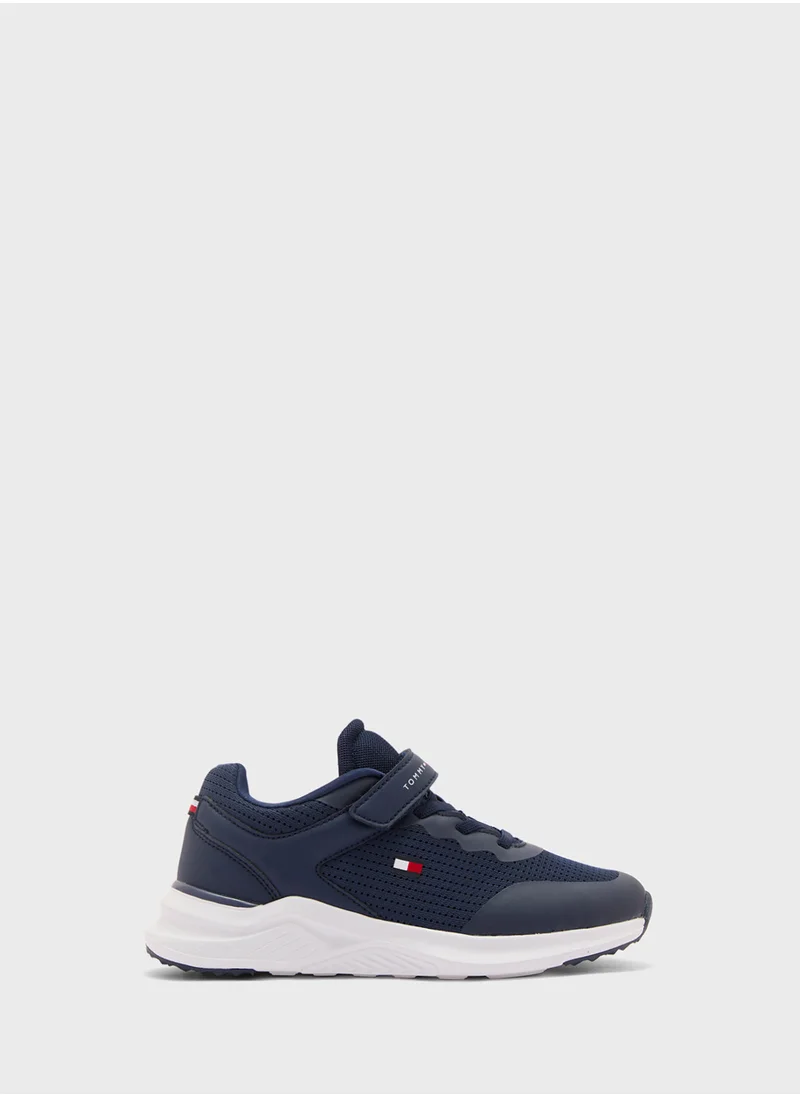 تومي هيلفيغر Youth Low Top Lace Up Sneakers
