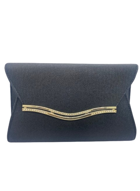 An elegant luxury leather bag for evening occasions - black